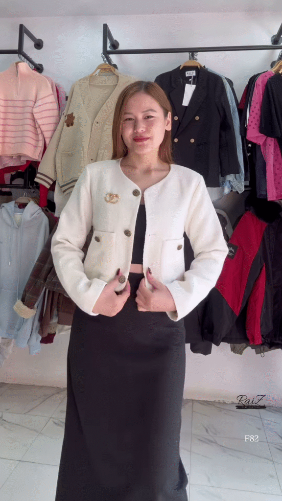 Elegant Cream Cropped Jacket – Redefine Your Classic Look with Chic Sophistication 🤍✨ - Photo 2