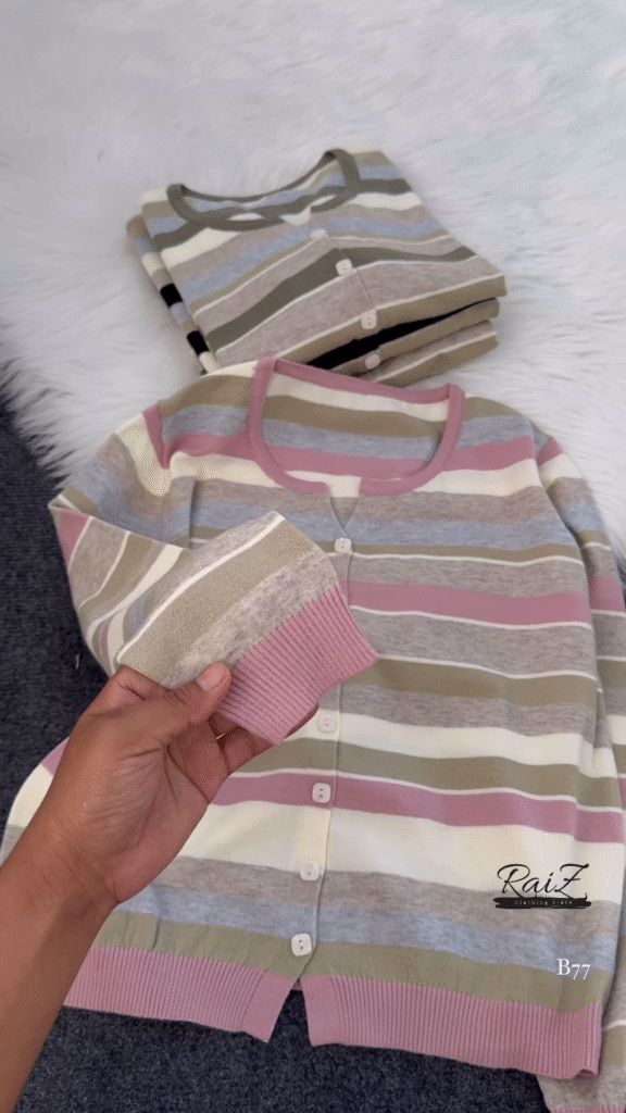 Striped Knit Button-Front Cardigan – Soft Neutrals, Effortless Chic 🤎🤍 - Photo 3