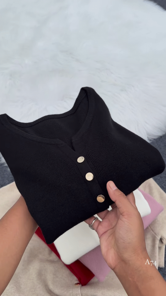 Classic Button Knit Cardigan – Timeless, Soft, and Effortlessly Versatile ✨🧶 - Photo 2
