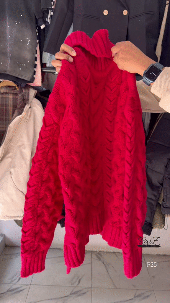 Chunky Cable Turtleneck Sweater – Ultra‑Cozy, Statement Knit for Winter Days ❄️� - Photo 1