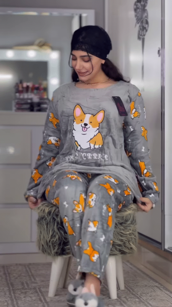 Plush Fleece Winter Pyjama Set – Ultra‑Soft, Cute Prints, All‑Night Coziness 💤� - Photo 1