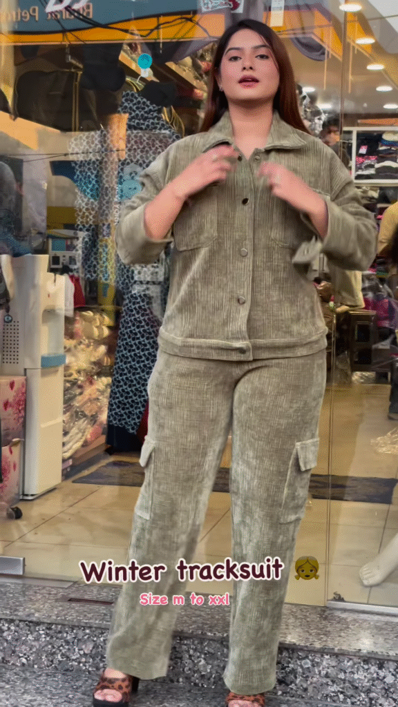 Corduroy Winter Tracksuit – Warm, Street‑Chic, and Comfort Ready 🧥� - Photo 3