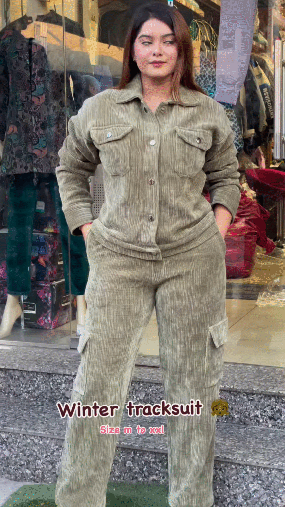 Corduroy Winter Tracksuit – Warm, Street‑Chic, and Comfort Ready 🧥� - Photo 4