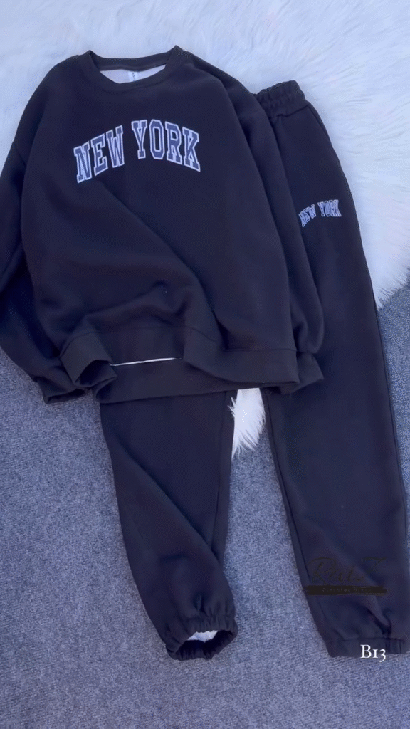New York Print Black Sweatshirt & Jogger Co-ord Set - Photo 2