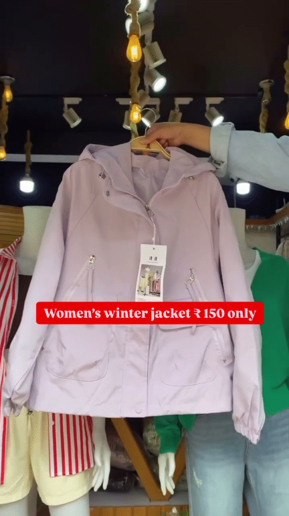 Women's Black Winter Jacket 🖤 Hooded Zip-Up with Pockets – Cozy & Minimal - Photo 4