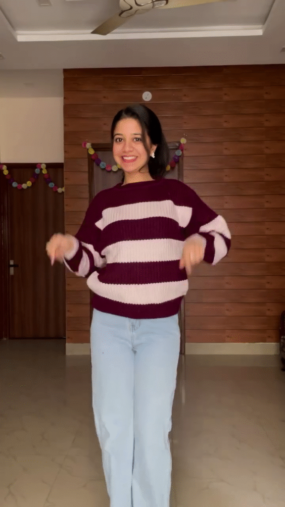 Graphic Knit Sweater Combos 🧶 Paired with Light Blue Jeans – Heart, Flame & Stripe Variants - Photo 4