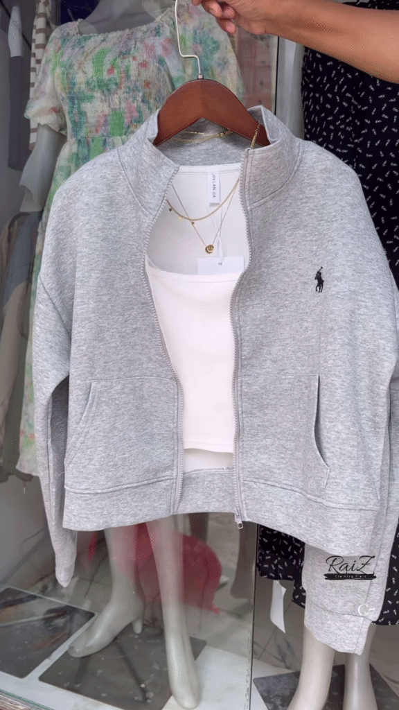Zip-Up Layered Jackets 🧥✨ With High Collars & Gold Necklace Styling – Beige, White & Brown Variants - Photo 5