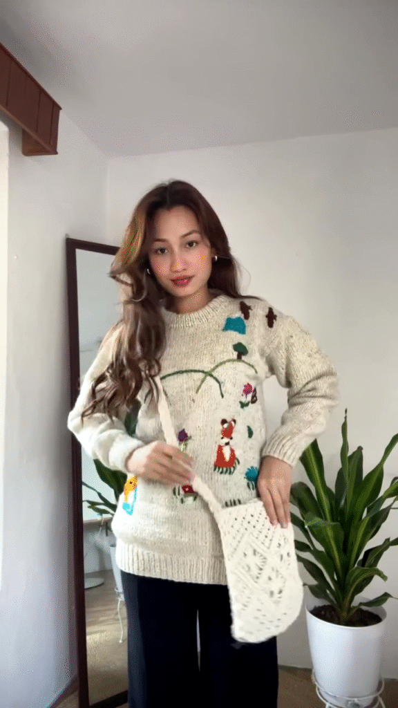 Whimsical Nature-Embroidered Knit Sweater 🌞🦊🌼 – Beige Base with Colorful Storybook Detailing - Photo 5