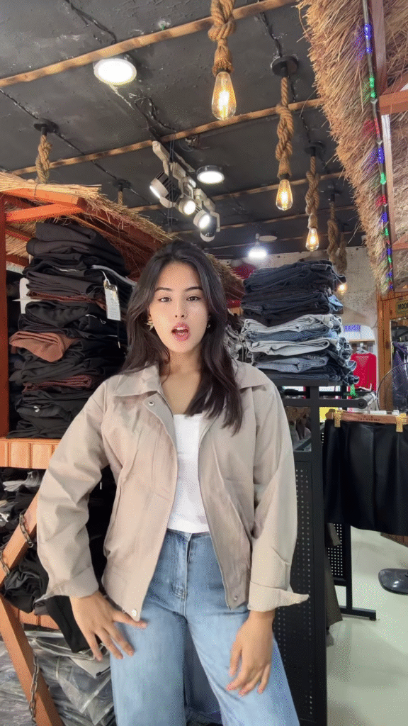 Women's Zip-Up Casual Jackets 🧥🛍 – Black, Beige & Light Beige Variants Styled in Store Setting - Photo 1