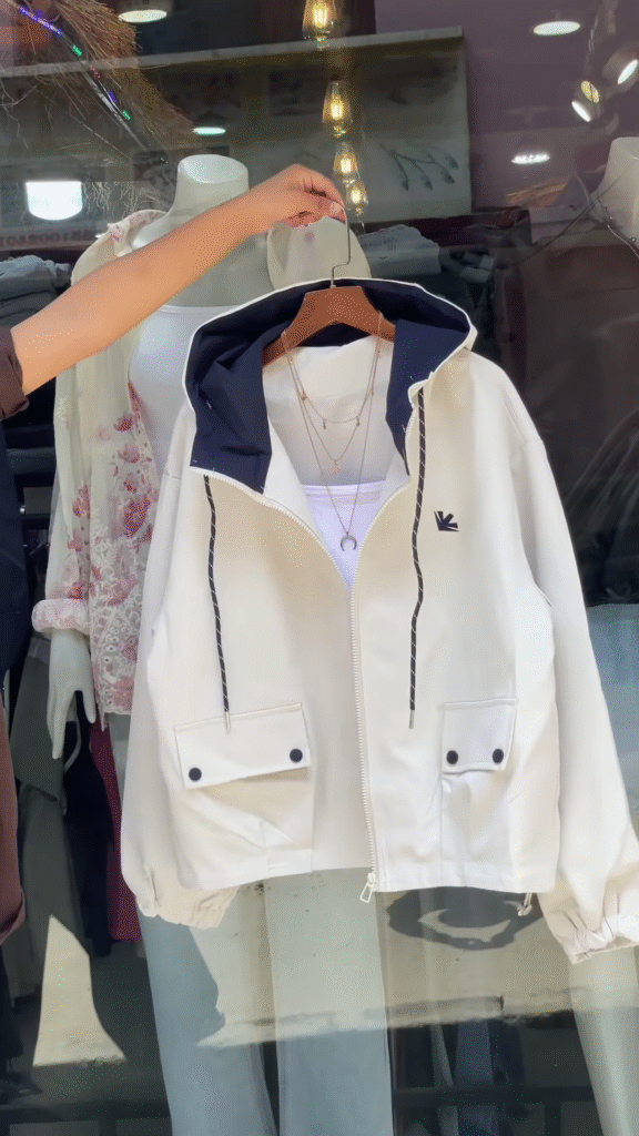 Contrast-Hood Zip-Up Jackets 🧥🎨 – Navy, Red & White Variants with Layered Styling - Photo 1