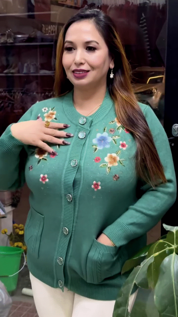 Floral Embroidered Button-Up Cardigans 🌸🧥 – Available in 10 Vibrant Colors with Pocket & Textured Detailing - Photo 5