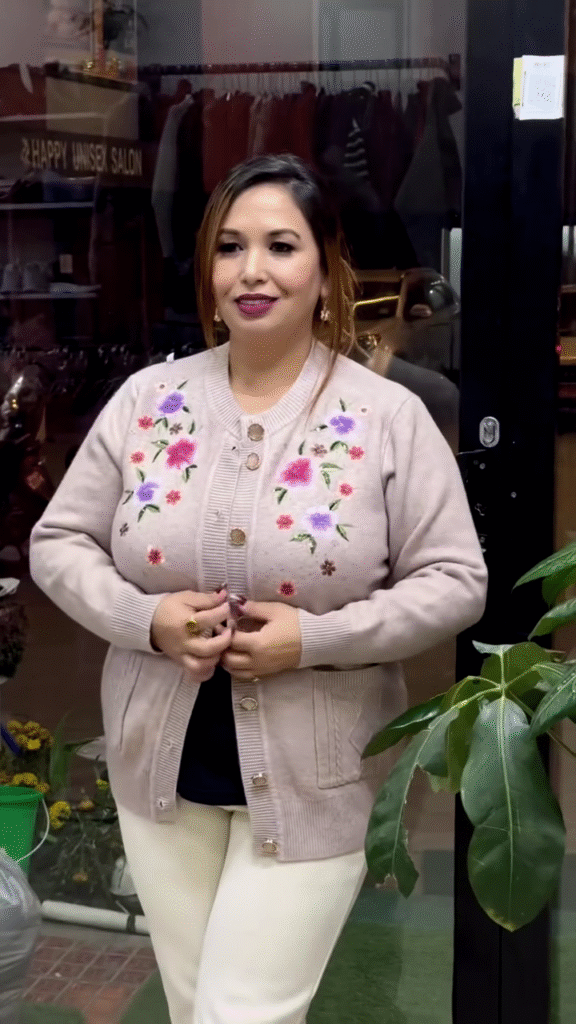 Floral Embroidered Button-Up Cardigans 🌸🧥 – Available in 10 Vibrant Colors with Pocket & Textured Detailing - Photo 7