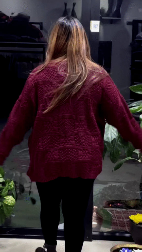 Textured Knit Sweaters 🧶🧥 – White, Maroon & Black Variants with Raised Pattern Detailing - Photo 2