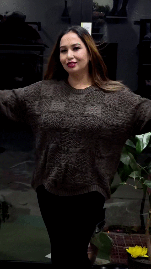 Textured Knit Sweaters 🧶🧥 – White, Maroon & Black Variants with Raised Pattern Detailing - Photo 4