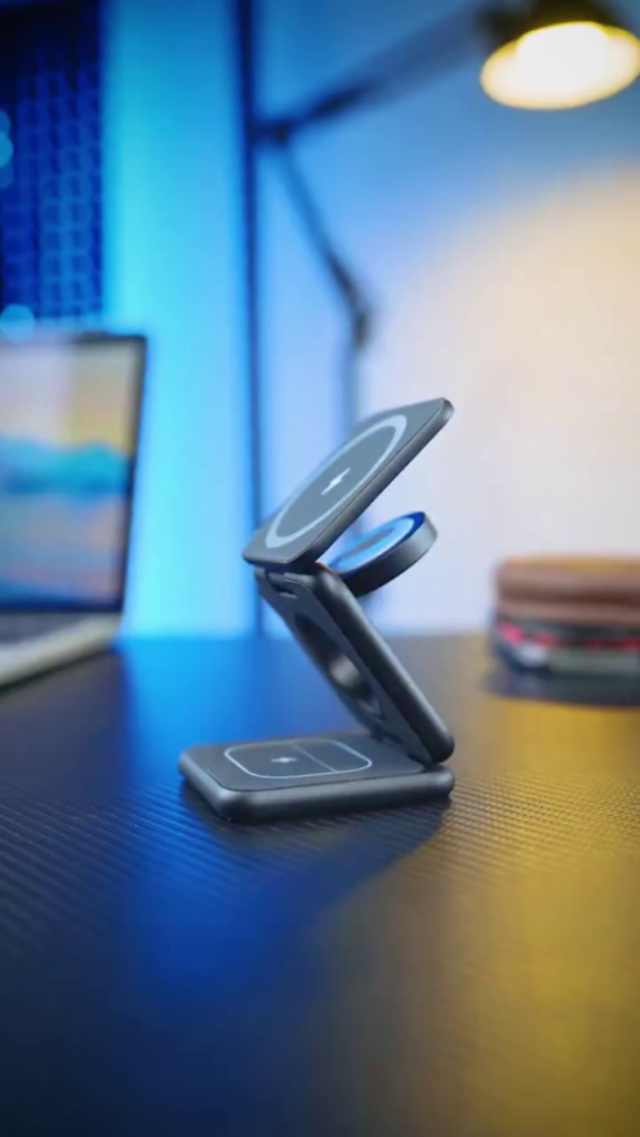 3-in-1 Foldable Magnetic Wireless Charging Station – Compact Fast Charger for Phone, Watch & Earbuds - Photo 3