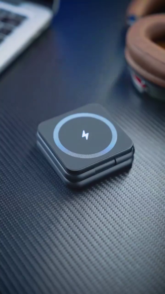3-in-1 Foldable Magnetic Wireless Charging Station – Compact Fast Charger for Phone, Watch & Earbuds - Photo 1