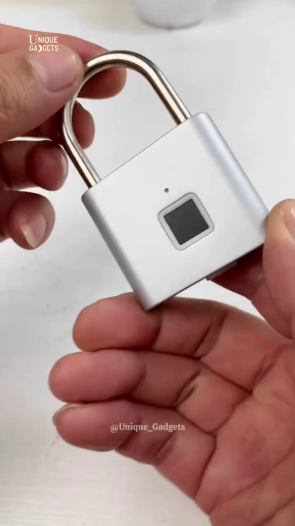 Smart Fingerprint Padlock – No Keys Needed! - Photo 3