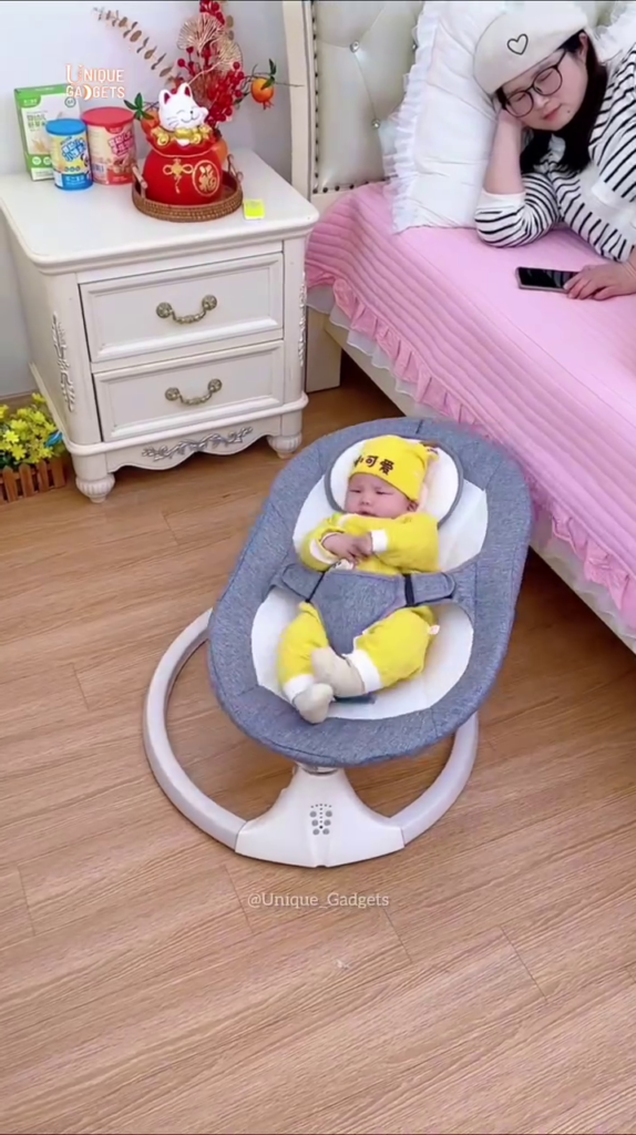 "Premium Automatic Baby Swing Bouncer with Motion Sensor - Ergonomic Infant Rocker for Ultimate Comfort" - Photo 1
