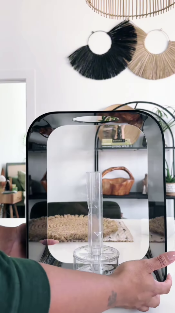 LED Vanity Mirror with Rotating Organizer – Touch Sensor & 360° Storage - Photo 3