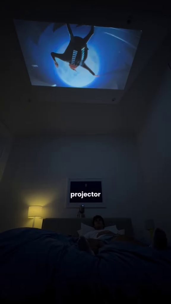 🛏 Mini Ceiling Projector – Bedtime Just Got an Upgrade! 🌌🎬 - Photo 4