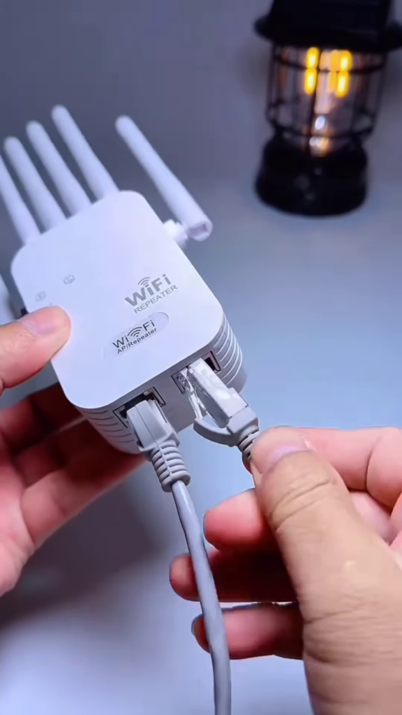 📡 Ultimate WiFi Repeater – No More Dead Zones! 💥📲 - Photo 2