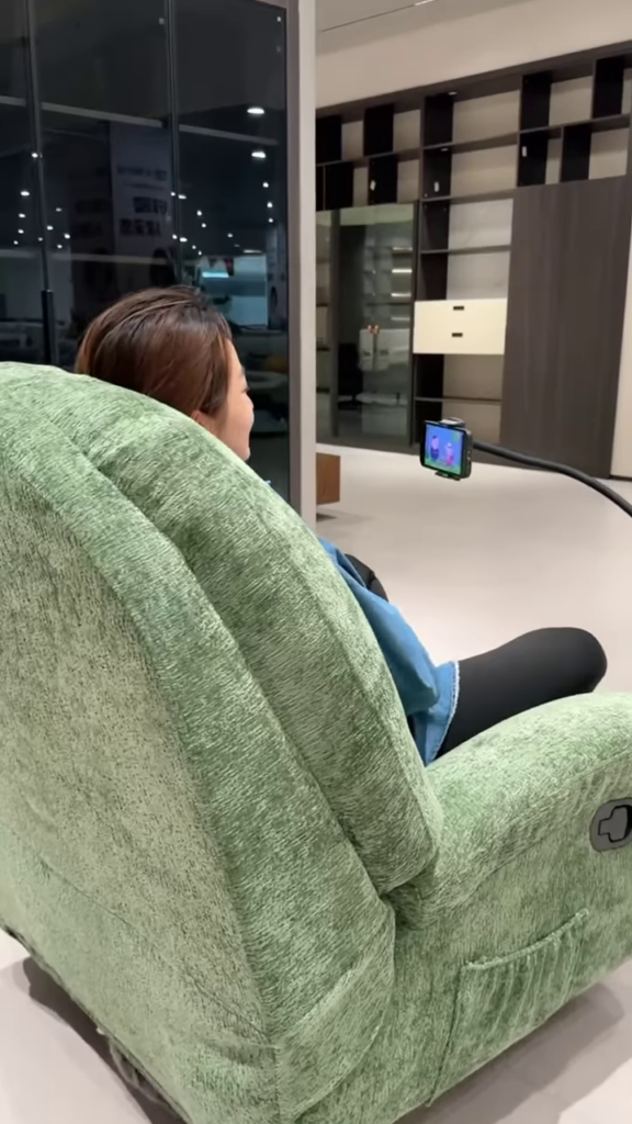 Comfortable Electric Power Lift Recliner Chair - Plush Fabric for Elderly and Mobility Assistance - Photo 3