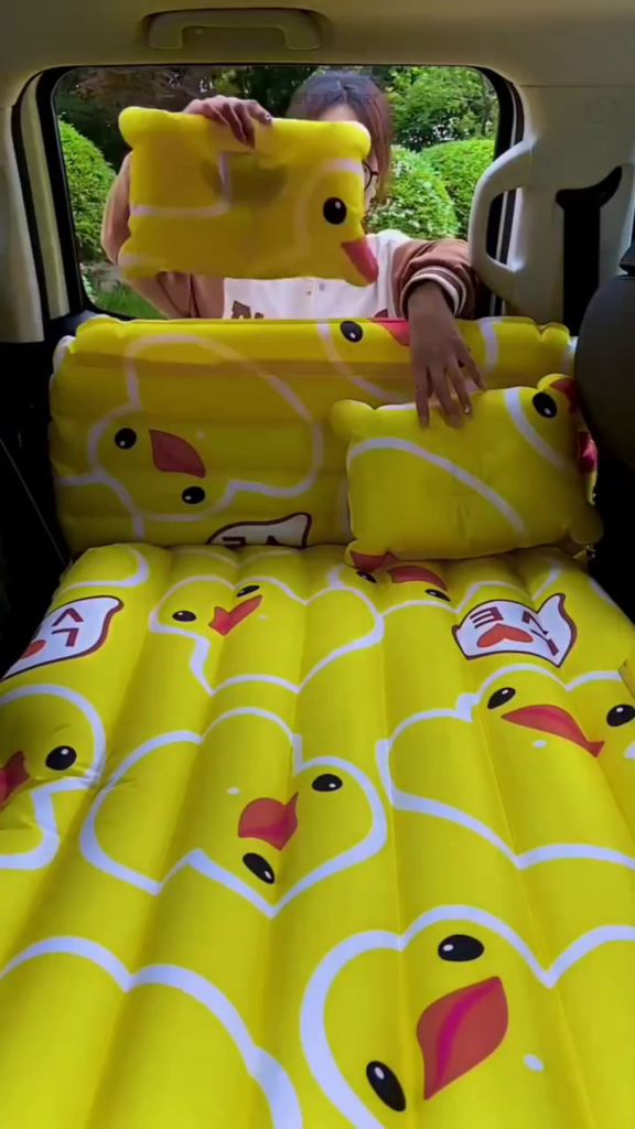 Inflatable Car Mattress with Cute Duck Design – Portable Backseat Bed for Road Trips and Camping - Photo 5