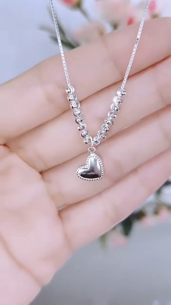 Elegant Silver Heart Pendant Necklace with Beaded Detail – Romantic Jewelry for Women - Photo 2