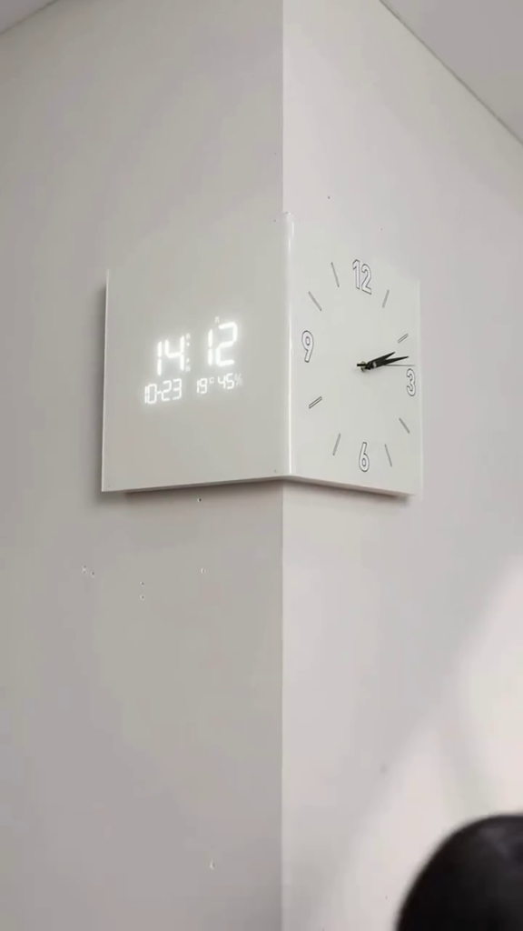 Modern Multifunctional Digital and Analog Wall Clock with Temperature and Humidity Display - Photo 3