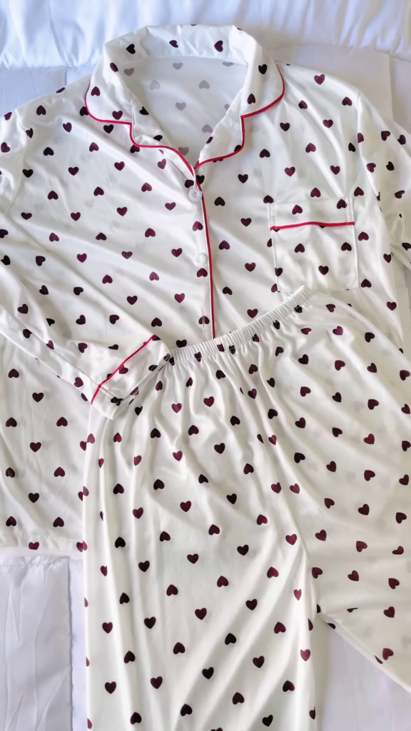 Comfortable Women's Heart Print Long Sleeve Pajama Set with Contrast Piping - Photo 1