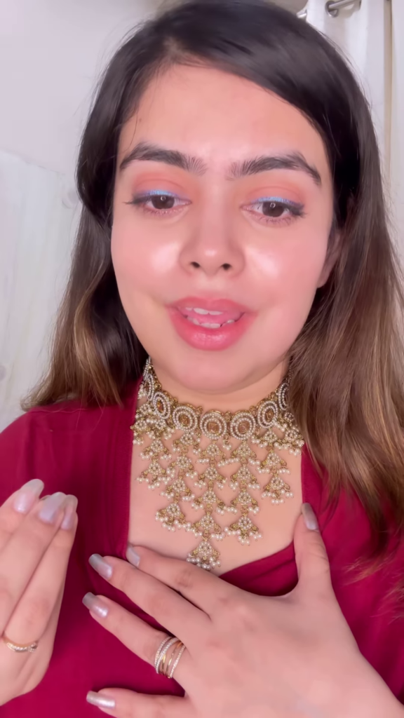 Ornate Gold-Toned Kundan Choker Necklace with Cascading Pearl Drops - Photo 1