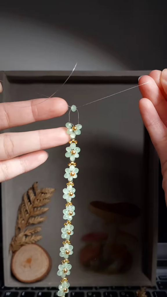 Delicate Light Green Gemstone and Gold-Toned Floral Bracelet for Women - Photo 2