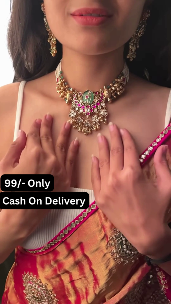 Exquisite Kundan Choker Necklace Set with Green Stone and Pearl Drops - Photo 4
