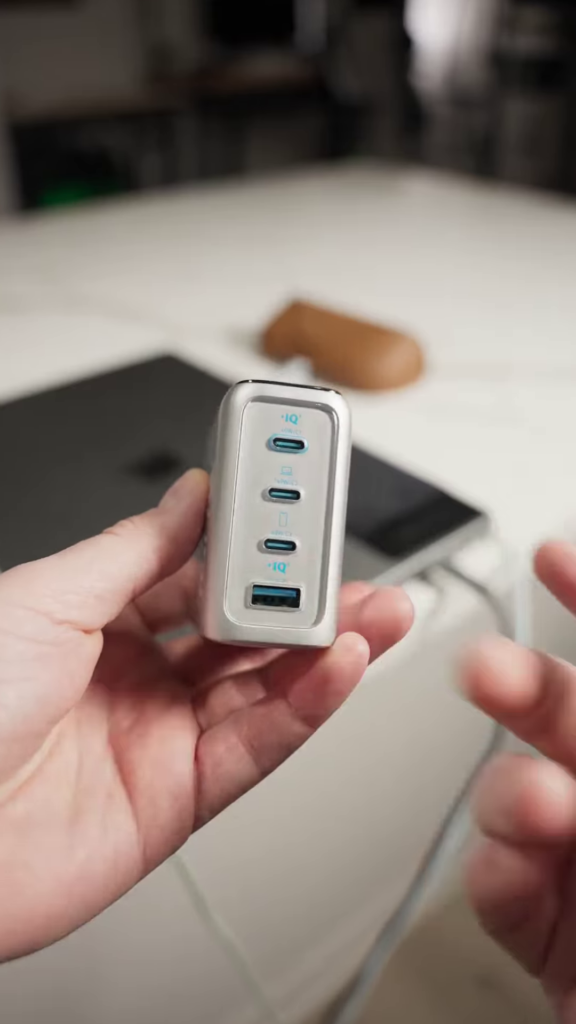 Compact Smart Power Meter with Digital Display for Energy Monitoring - Photo 3