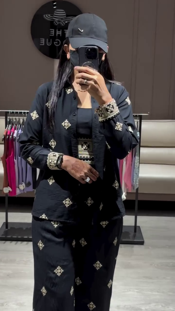 Elegant Black Embroidered Three-Piece Kurta Set with Long Jacket - Photo 1