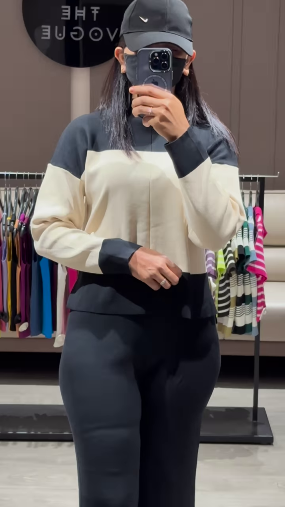 Color Block Knit Sweater and Comfortable Black Pants Lounge Set - Photo 1