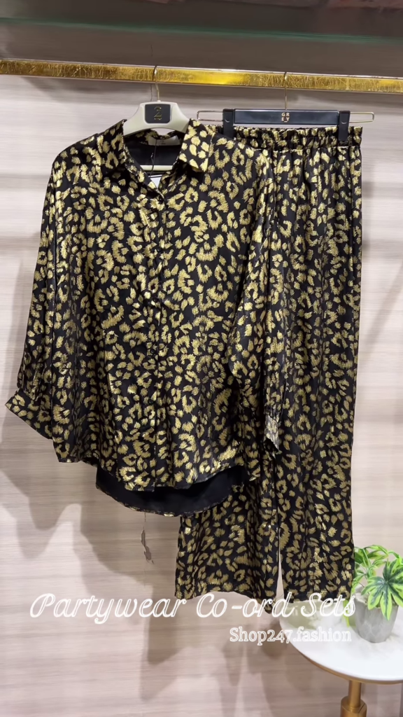 Elegant Black Partywear Co-ord Set with Embellished Top and Wide-Leg Pants - Photo 2