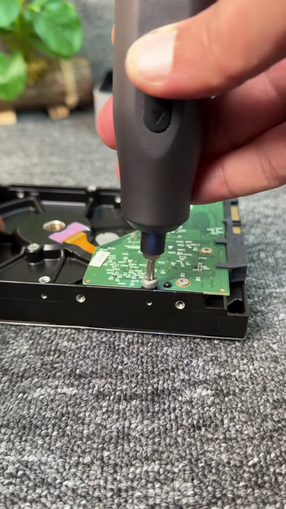 Compact Rechargeable Electric Screwdriver Set for DIY and Home Repair - Photo 4