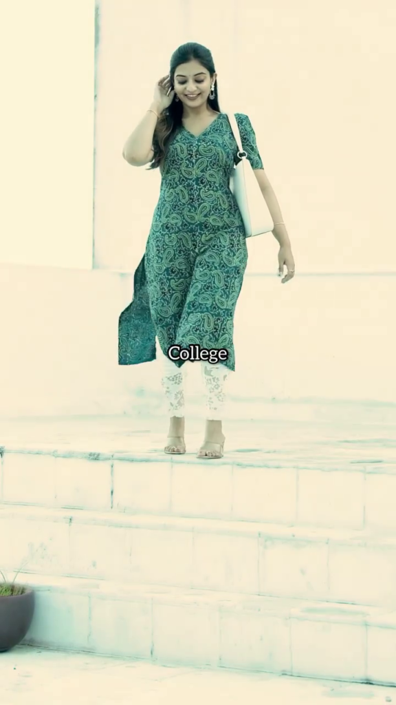 Stylish Sleeveless Printed Kurti with Coordinating Leggings - Photo 3