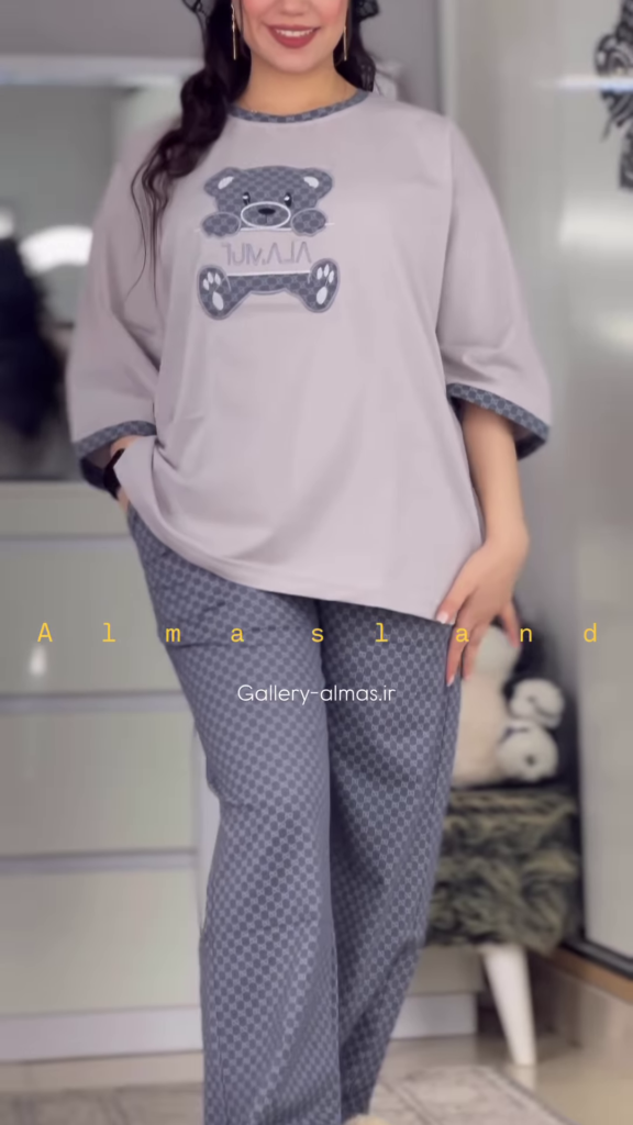 Cute Cartoon Graphic Long-Sleeved Pajama Top - Photo 2
