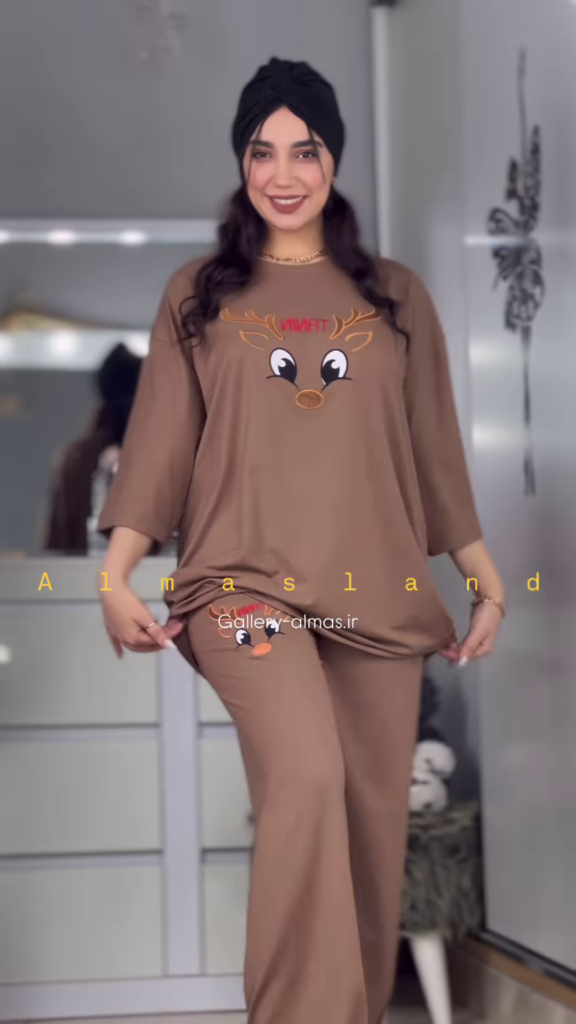 Cozy Reindeer Graphic Pajama Set with Long Sleeves and Pants - Photo 9