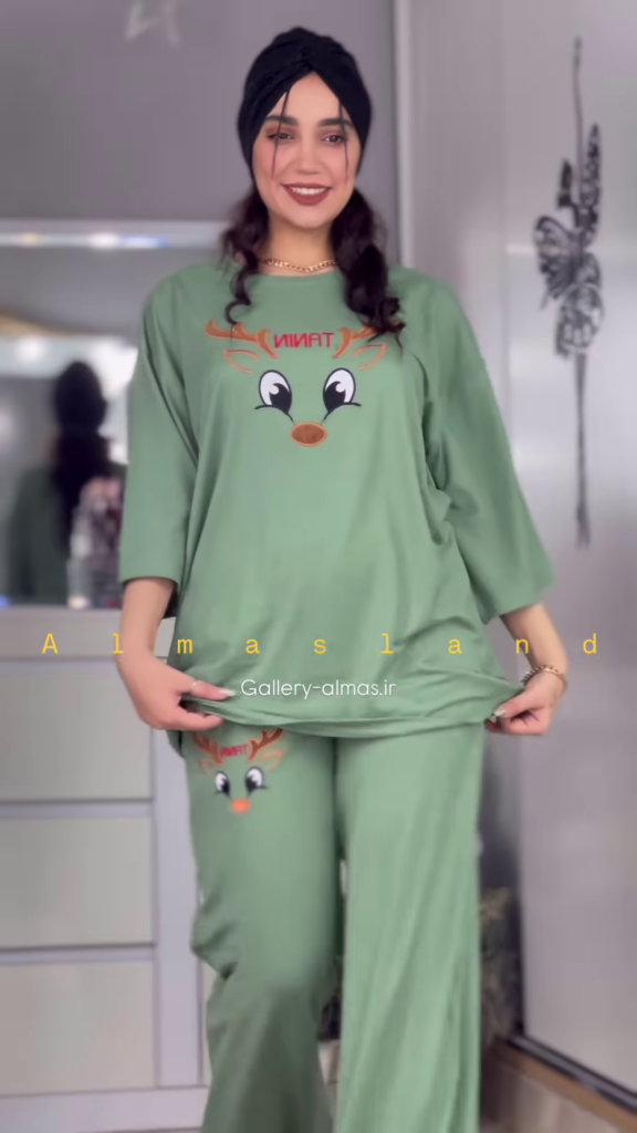 Cozy Reindeer Graphic Pajama Set with Long Sleeves and Pants - Photo 8